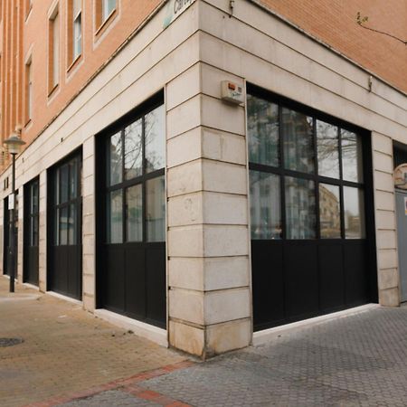 סביליה Monkeys Apartments Miraflores מראה חיצוני תמונה