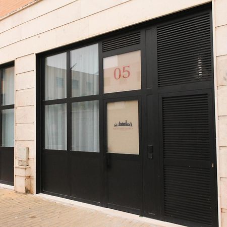 סביליה Monkeys Apartments Miraflores מראה חיצוני תמונה