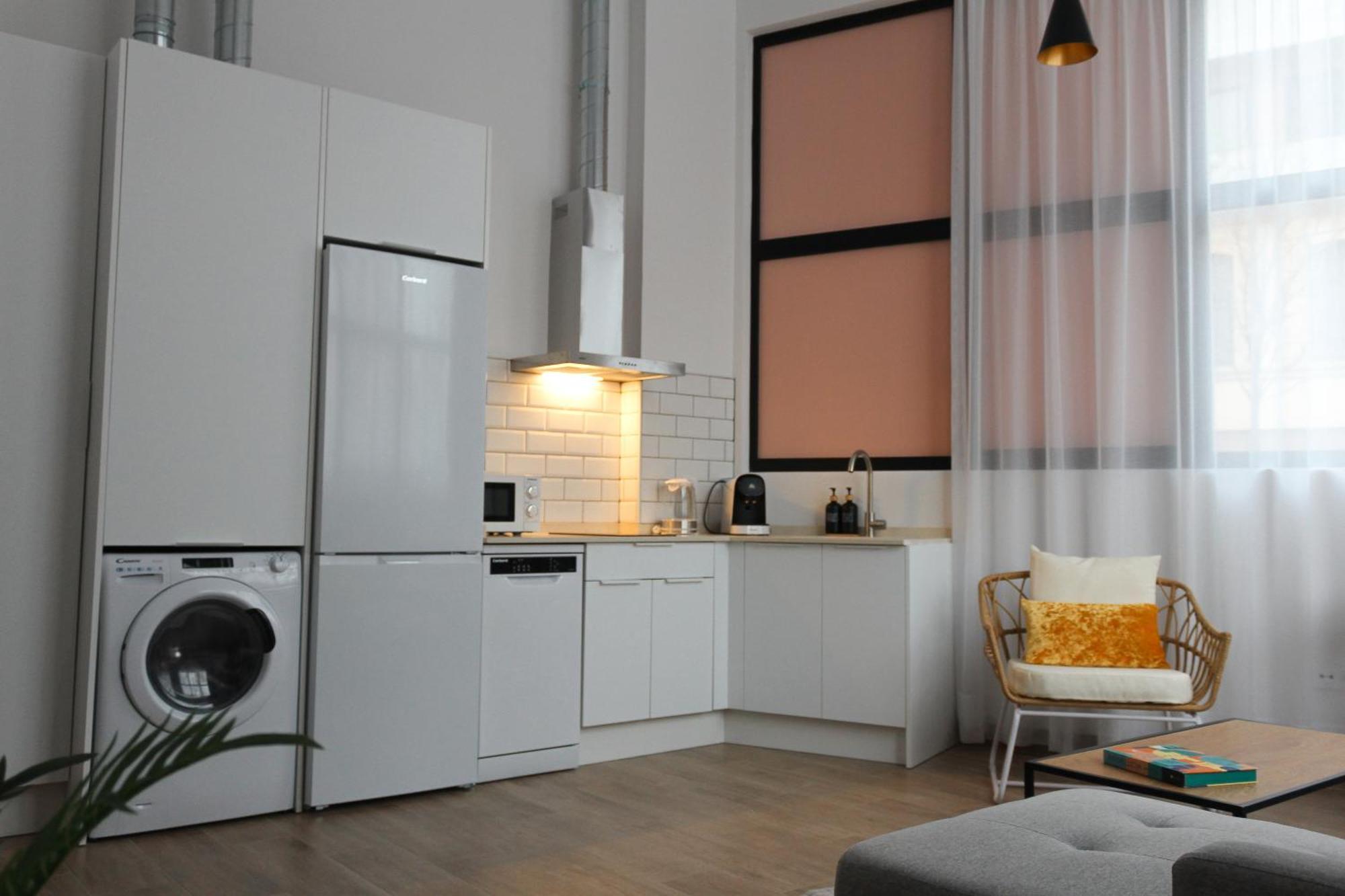 סביליה Monkeys Apartments Miraflores מראה חיצוני תמונה