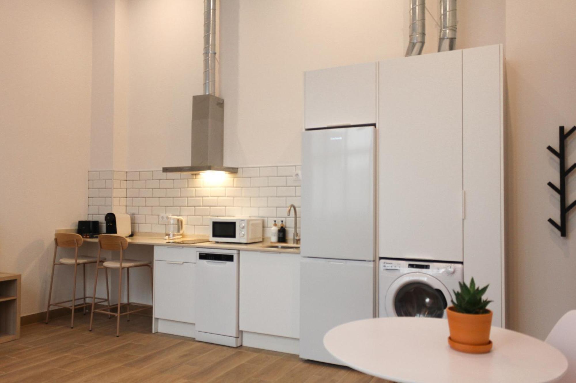 סביליה Monkeys Apartments Miraflores מראה חיצוני תמונה